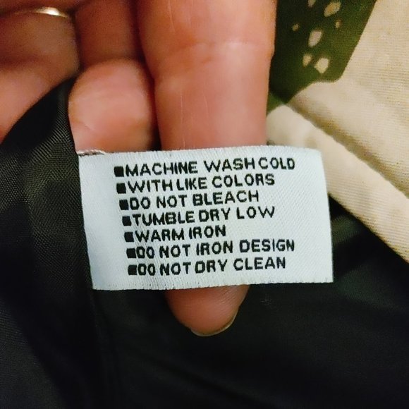 ECKO UNLTD. CAMOUFLAGE VEST WITH 6 FRONT POCKETS SIZE M. - Picture 5 of 7